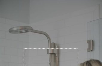 9 Ways To Use Essential Oils In The Shower