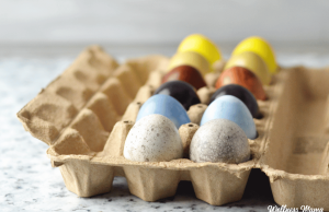 How to Dye Easter Eggs Naturally