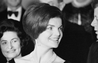 The Iconic Soap Marilyn Monroe, Greta Garbo, Jackie
Kennedy and Audrey Hepburn Used Just Got a Major Dry-Skin
Upgrade