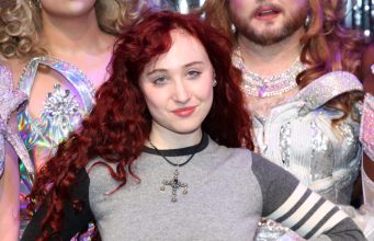 Chappell Roan Sparked an Online Hunt for a Perfume That
“Smells Like Lipstick”