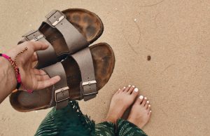 The Best Nail Colors for Sandal Season