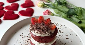 Valentine’s Mini Red Velvet Cake
