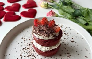 Valentine’s Mini Red Velvet Cake