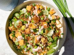 Sweet Chilli Crispy Rice Salad